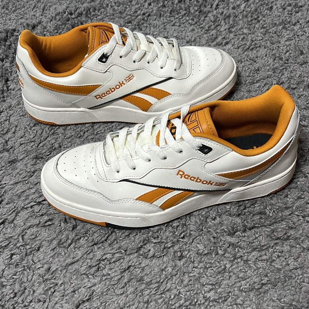 Mens Reebok BB 4000 II Shoes Size 9.5